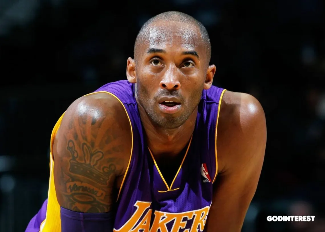 NBA legend Kobe Bryant dies in helicopter crash